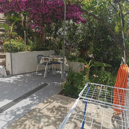 Apartman Tudor Kuzma フヴァル エクステリア 写真
